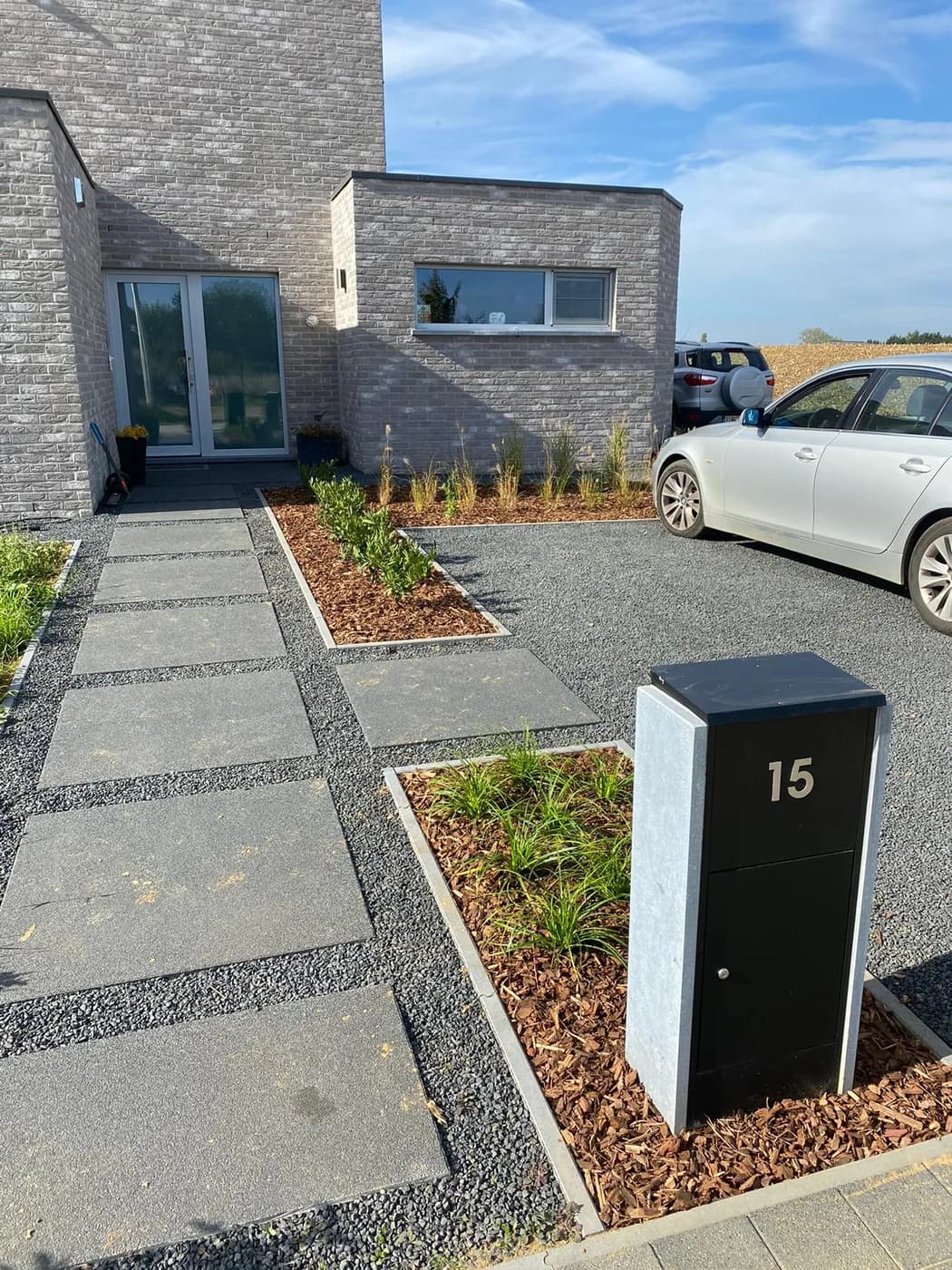 Werf van Tuinwerken Steven Massa bij de voorbereiding van een nieuwe tuin